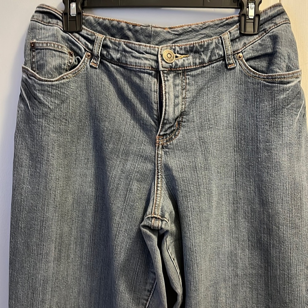 Boot cut jeans